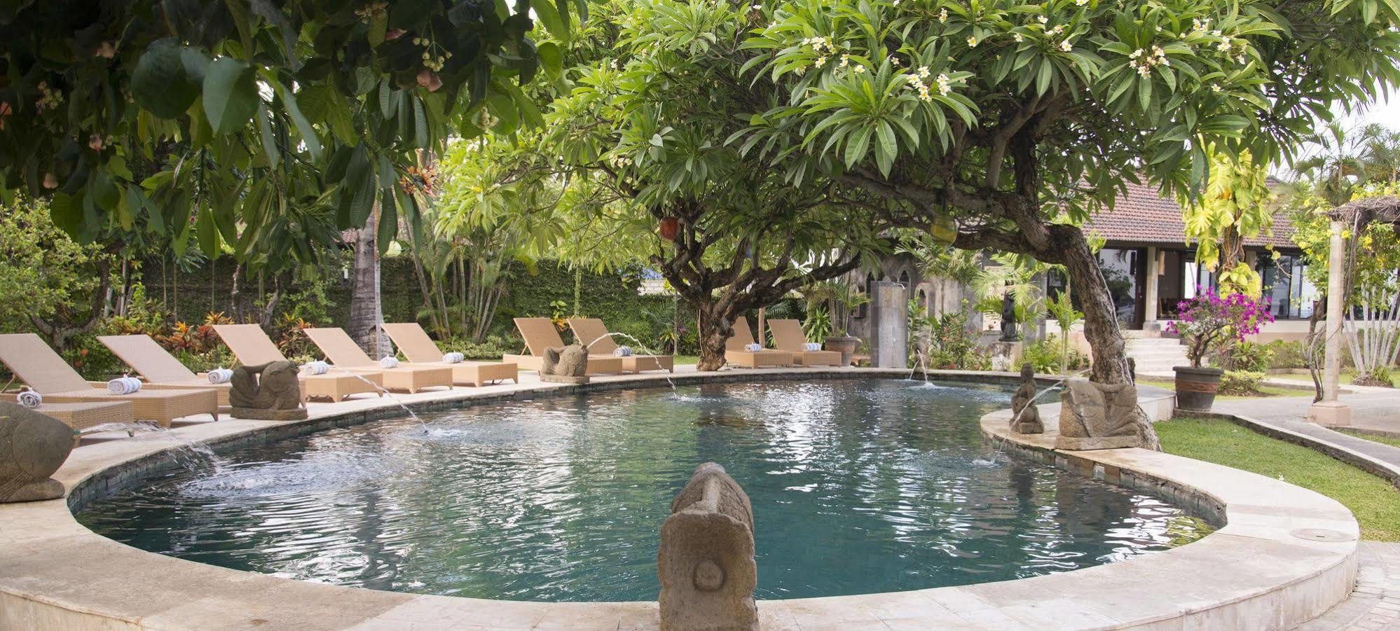 אמד Hidden Paradise Cottages מראה חיצוני תמונה